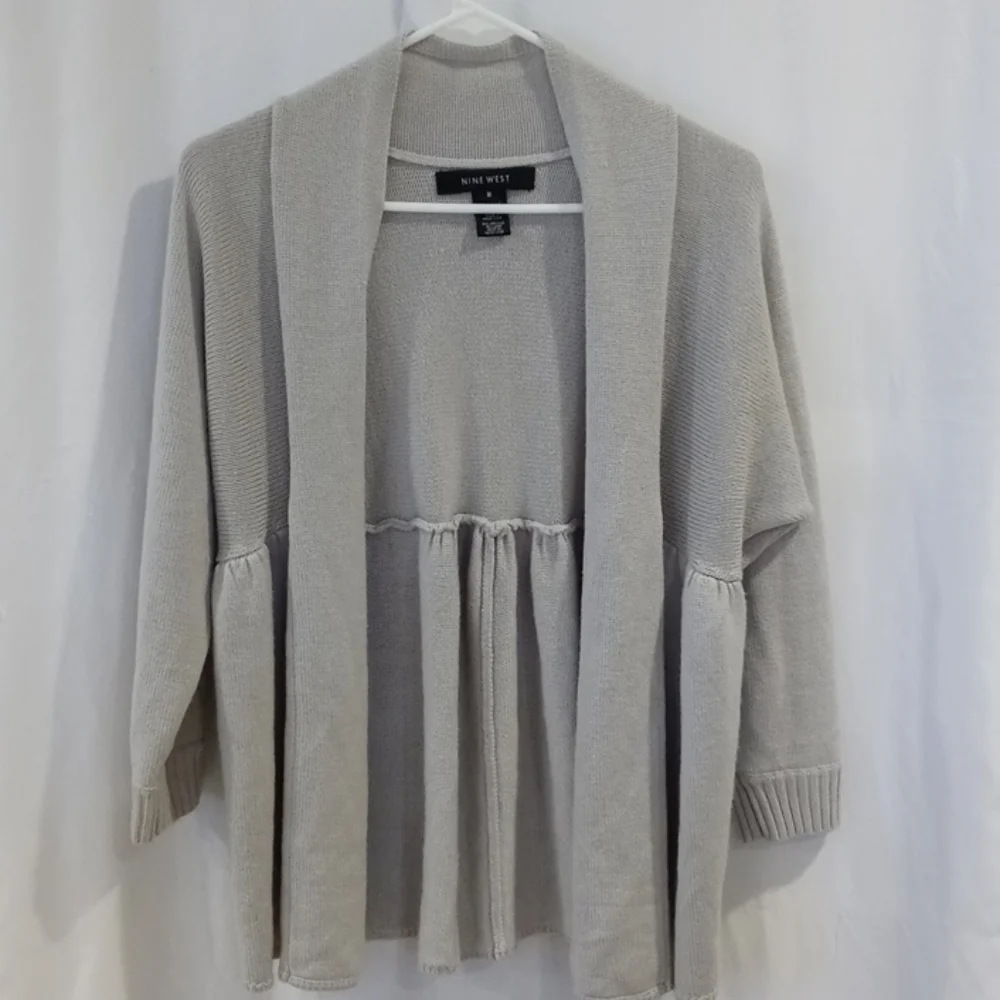 Wool blend Nine West sweater tan medium
